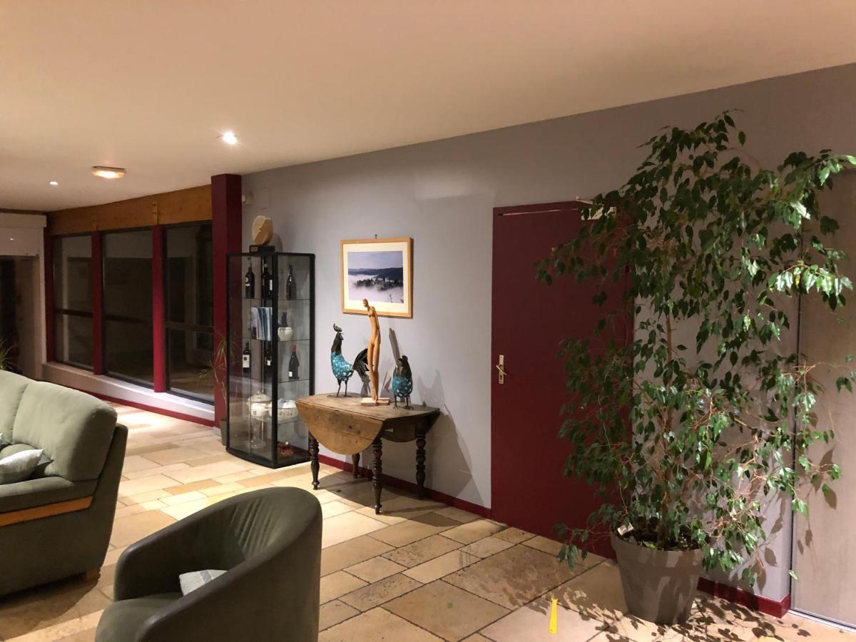 Logis Hotel La Bergerie Hotel 3 Etoiles Restaurant Savoureux Saint-Pierre-Lafeuille Luaran gambar